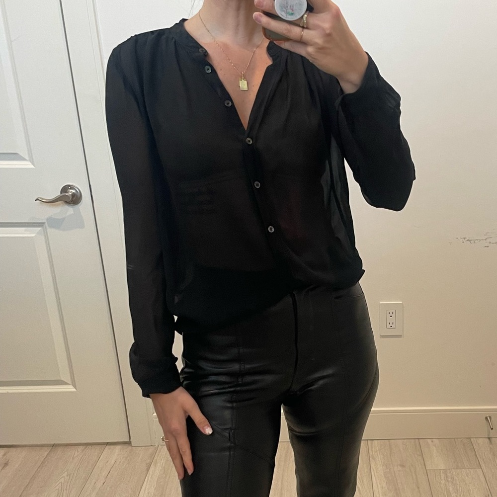 Babaton Aritzia Silk Blouse